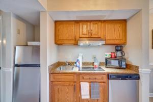 Gatlinburg Vacation Rental - Walk Downtown!