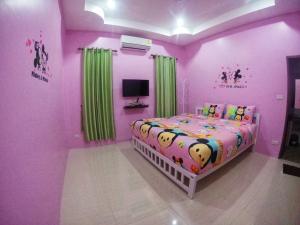 Blue house pool villa