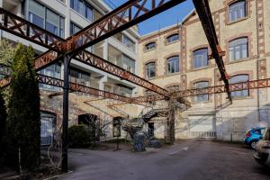 Appartements Manhattan Loft - centre - 5 mn a pied gare - parking prive - patio : photos des chambres
