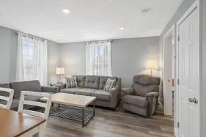 Sunset Beach House Onset Village - Onset