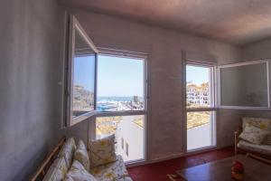 1079 - Frontline Puerto Banus Apartment
