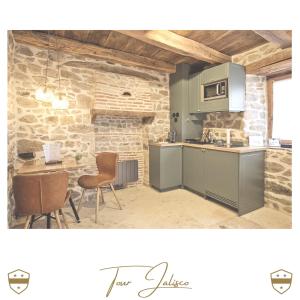B&B / Chambres d'hotes Chateau de Laforest - Les Tours : photos des chambres