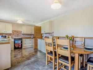 3 Bed in Aberfeldy 50619