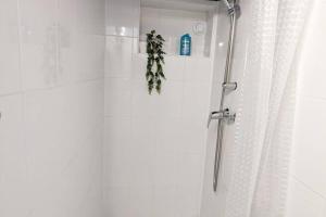 Garden studio at the gates of Paris