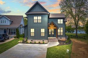 Basecamp Retreat TimsFordLake - Ubytování bez kategorie ve městě Winchester