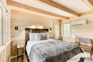 The Cottonwood in Treehouse Grove at Norton Creek