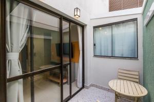 Noroeste 1011 Square