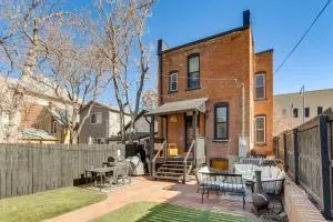 1 Mi to Coors Field Cozy Denver Studio with Patio! - 丹佛