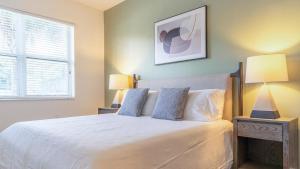 Landing Modern Apartment with Amazing Amenities (ID8615X10)