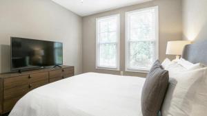 Landing Modern Apartment with Amazing Amenities (ID1663X0)