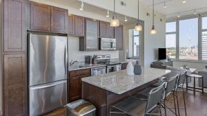 Landing Modern Apartment with Amazing Amenities (ID8808X27)