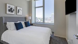 Landing Modern Apartment with Amazing Amenities (ID8808X27)