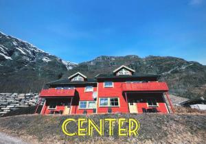 Apartment w/ Balcony (Center) room in Brekke Apartments