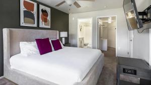 Landing Modern Apartment with Amazing Amenities (ID9904X36)