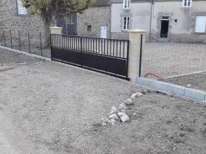 Maisons de vacances Gite Crevant, 4 pieces, 8 personnes - FR-1-591-310 : photos des chambres
