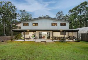 Winston Wallabies Urban Getaway