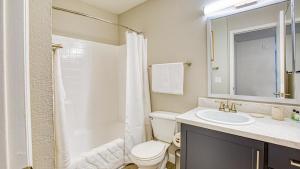 Landing Modern Apartment with Amazing Amenities (ID8221X58)