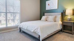 Landing Modern Apartment with Amazing Amenities (ID8190X61)