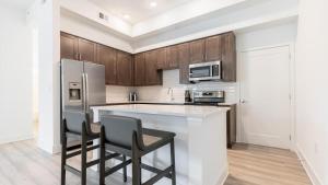 Landing Modern Apartment with Amazing Amenities (ID7442X46)