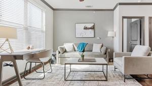 Landing Modern Apartment with Amazing Amenities (ID5207X82)