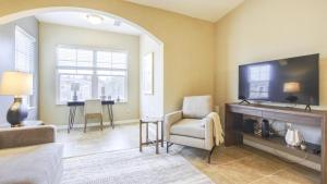Landing Modern Apartment with Amazing Amenities (ID8368X45)