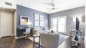 Landing Modern Apartment with Amazing Amenities (ID6709X12)