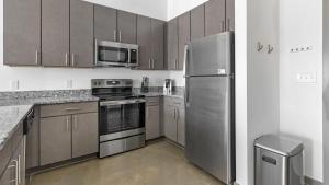 Landing Modern Apartment with Amazing Amenities (ID7403X37)