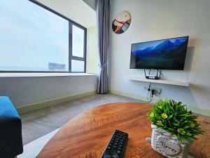 Chill & Healing • 2bedroom Staycation #Fully Seaview #PrivateBathtub #ImperioResidence