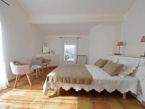 Villas Gorgeous Villa in Malaucene with a River Nearby : photos des chambres