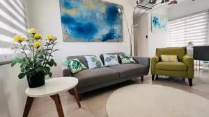 The Artist's Room - Lafitte