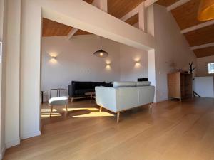 Maisons de vacances Maison moderne a 400m de la plage avec terrasses et equipements complets a St-Jean-de-Luz - FR-1-239-878 : photos des chambres