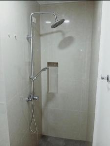 Condotel810byWVtowers1&2