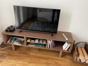 Maisons de vacances Maison de meuliere pres de Paris avec jardin, cheminee et tout confort inclus - FR-1-527-45 : photos des chambres