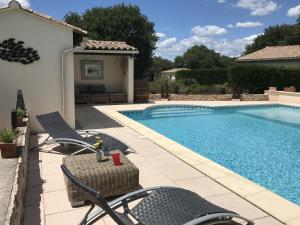 Villa climatisée avec piscine