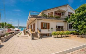 Apartment in Dobrinj - Insel Krk 35479 