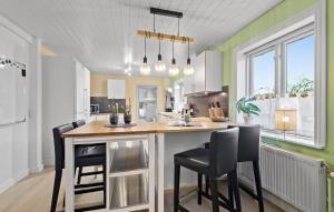 Nice Home In Oksbøl With Kitchen