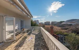 Amazing Apartment In Vlasici With Wi-Fi