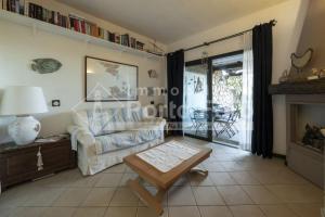 26 Baia del Faro - Trilocale con patio e giardino vista mare