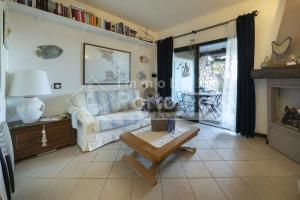 26 Baia del Faro - Trilocale con patio e giardino vista mare