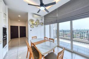 Rush Reliance Mt. Lavinia