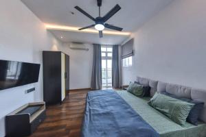 Rush Reliance Mt. Lavinia