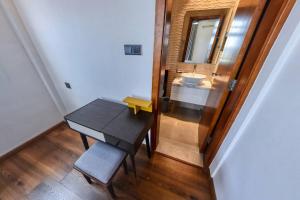 Rush Reliance Mt. Lavinia