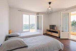 Villas Spacieuse Villa Nicoise au calme avec piscine : photos des chambres