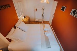 Appartements L-Exile • l-Oasis de tranquillite en Coeur de Ville : photos des chambres