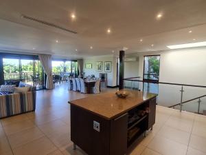 Zimbali - Luxury 4 Bedroom KRH1