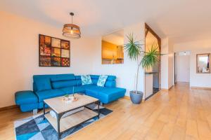 2 BR apartment with balconies & private parking