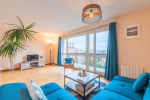 2 BR apartment with balconies & private parking