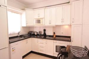 Amplio apartamento con piscina cerca de la playa