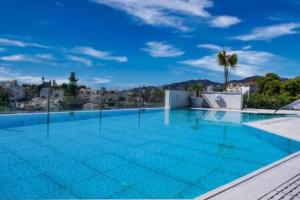 Royal Palm 22 Luxurious 3 Bedroom Penthouse