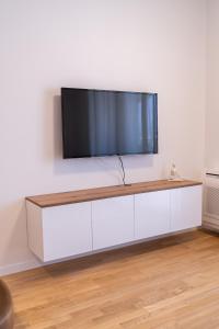 MILA Apartment by Belmont Realty